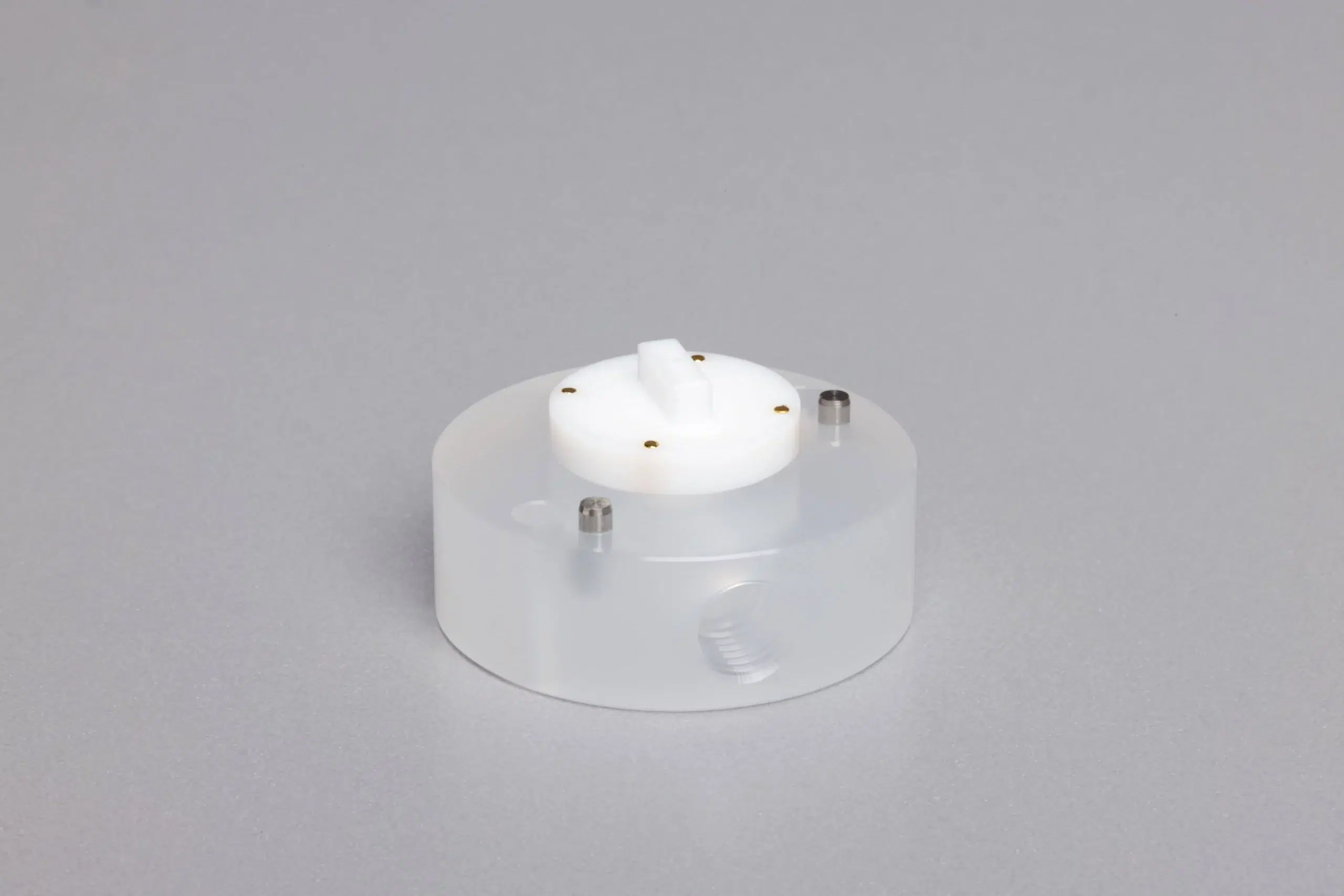 AMF-Microfluidic_On-Off_Valve_1